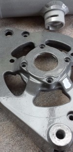 Lichtmaschinengeh&auml;use pulverbeschichtet