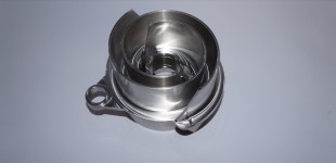 Verdr&auml;nger aus Magnesium 